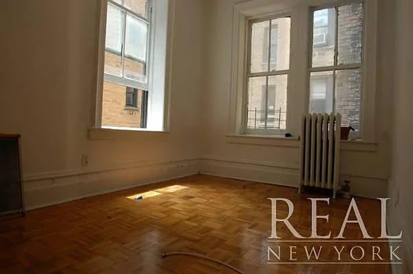 Rented by REAL New York | media 5