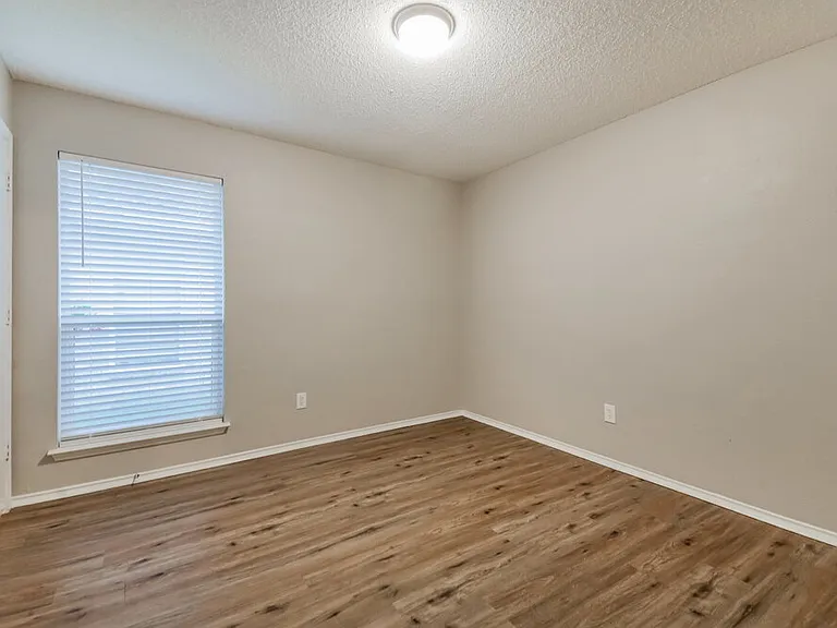 2632 Bent Brook Dr — Photo 14