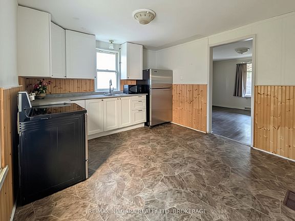 3rd image of 6070 Culp St