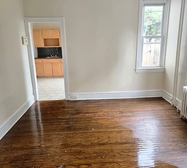 3106 Emerald St — Photo 6
