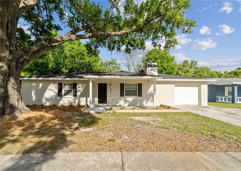 1st image of 627 Hemlock Ln