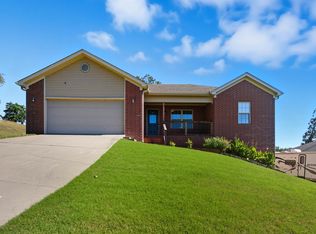 151 Weathering Dr, Austin, AR 72007