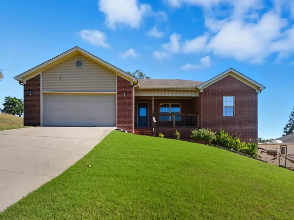 151 Weathering Dr, Austin, AR 72007