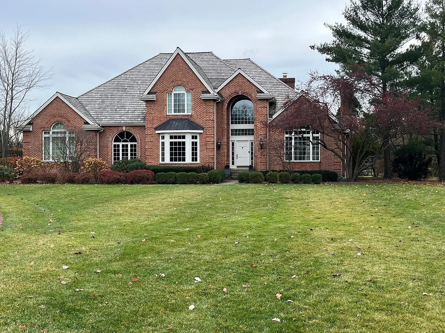 5721 Churchill Ln photo 1