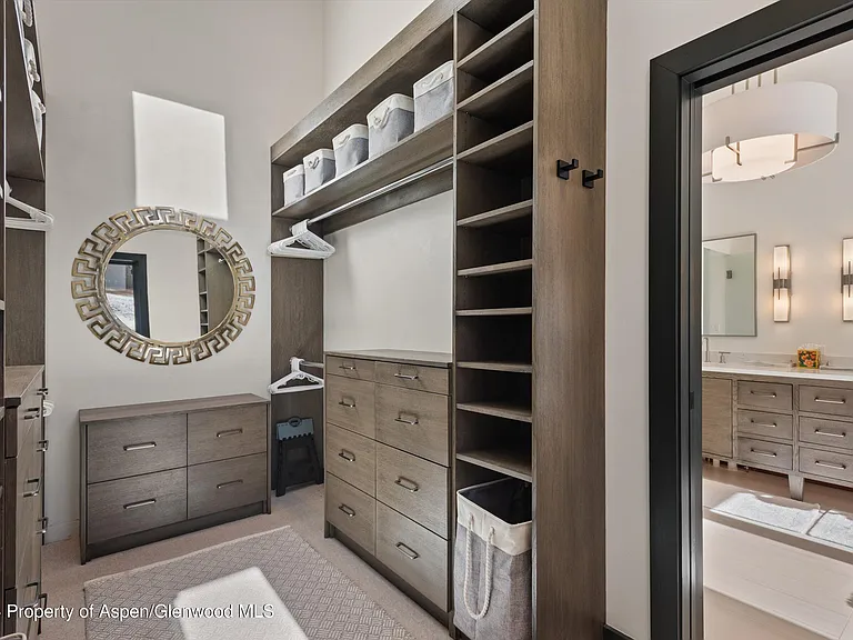 124 Harleston Grn #45 — Photo 21