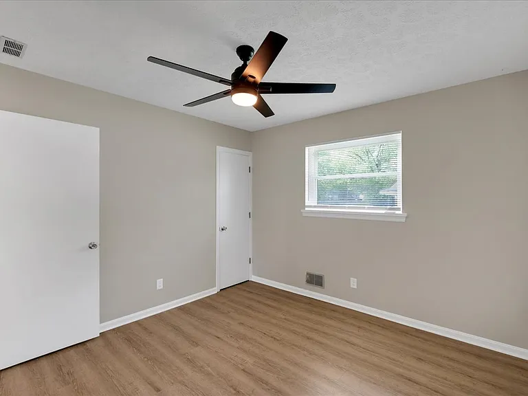 453 Flatlick Rd — Photo 21