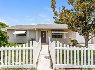 3420 Madison St, Holiday, FL 34690