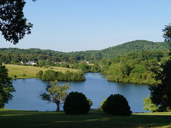 4th image of Blandemar Dr Lot 26