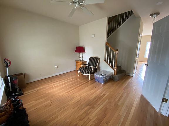 2nd image of 1609 Jacquelin St