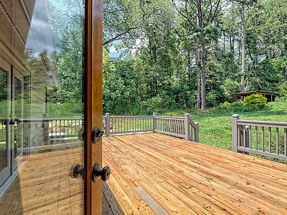 156th image of 3622 Sandy Ford Rd