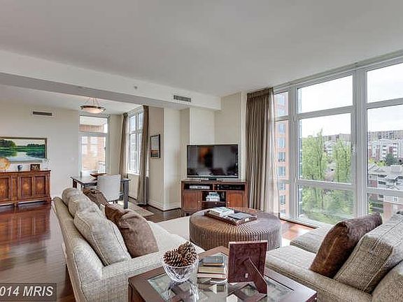 5th image of 8220 Crestwood Heights Dr APT 805