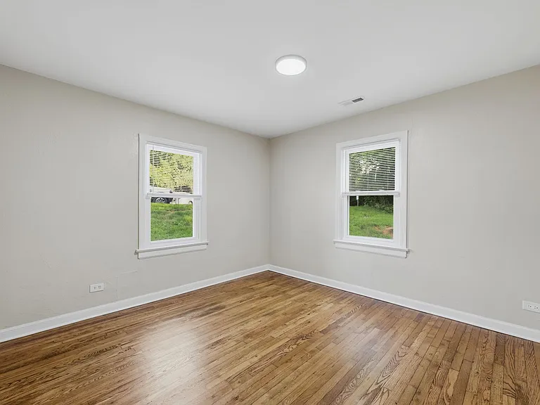1224 Shirley Rd — Photo 11