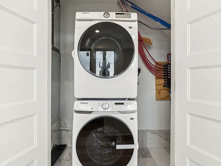 Brand New Apartments in Fishtown — Photo 8