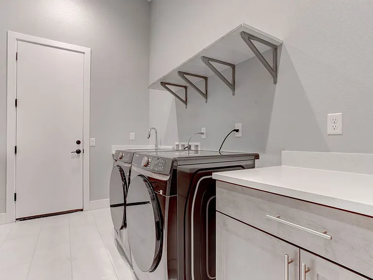 4778 Outlook Peak St — Photo 46