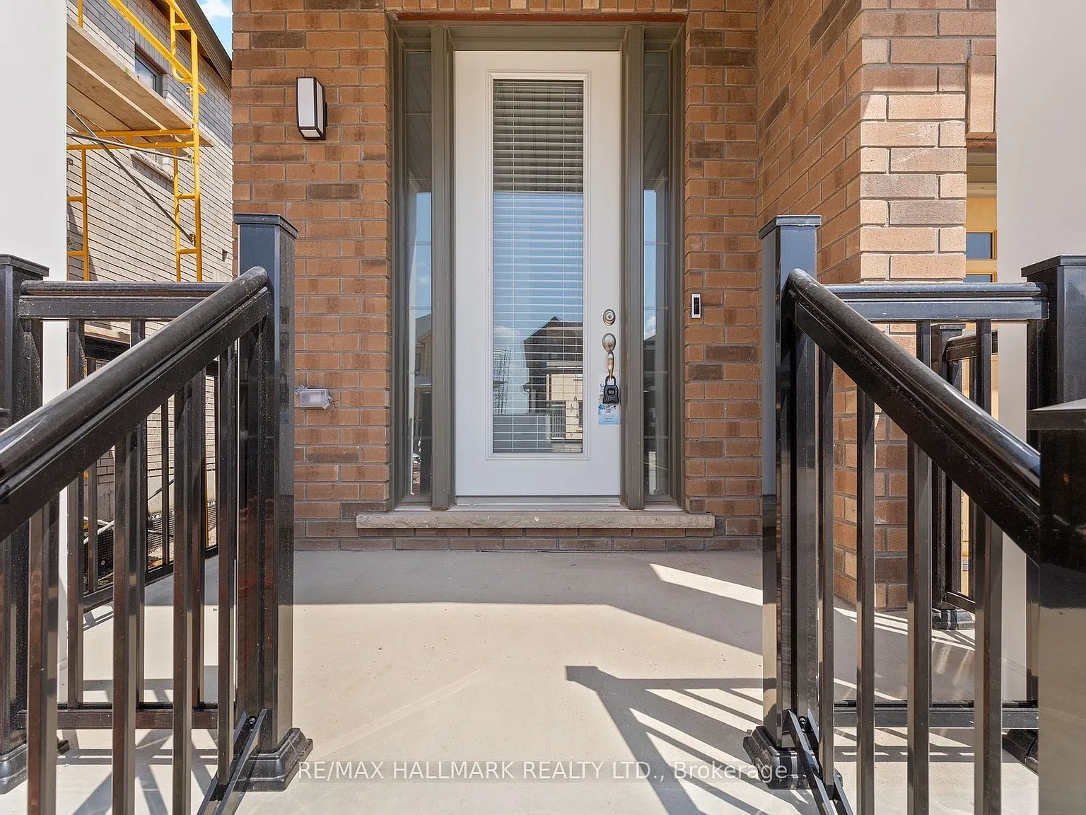 3 bed, $3,300 — Photo 2