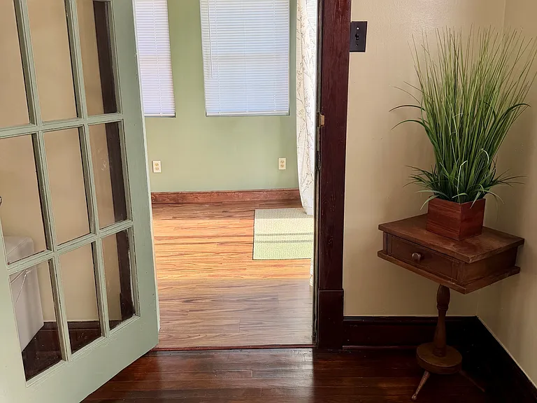 216 Shady Dr — Photo 4