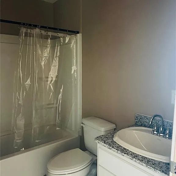 1230 E Jesse St #1 — Photo 7
