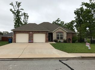4811 W 28th Pl, Joplin, MO 64804