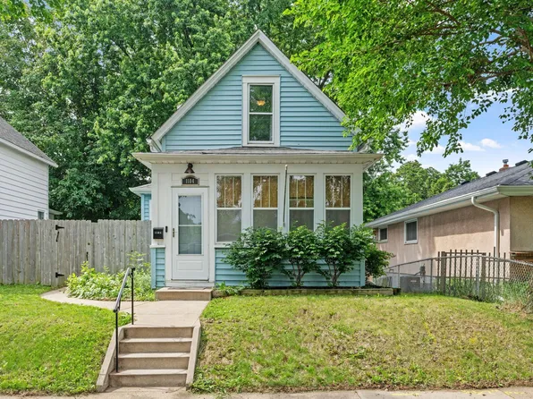1104 Cook Ave E, Saint Paul, MN 55106