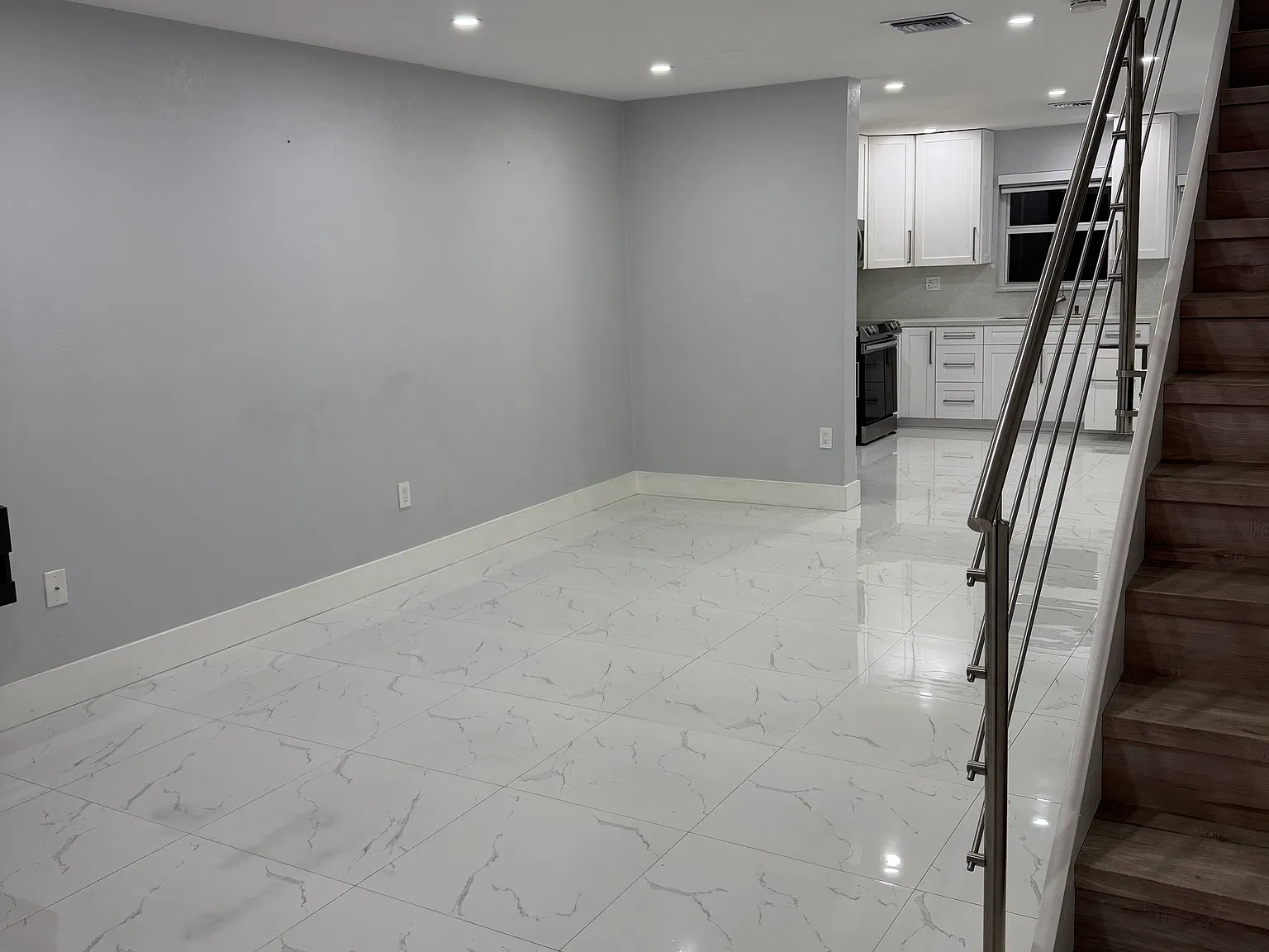 2 bed, 2.5 bath, 1100 sqft, $2,950 — Photo 4