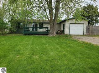 3741 E Millbrook Rd, Mount Pleasant, MI 48858