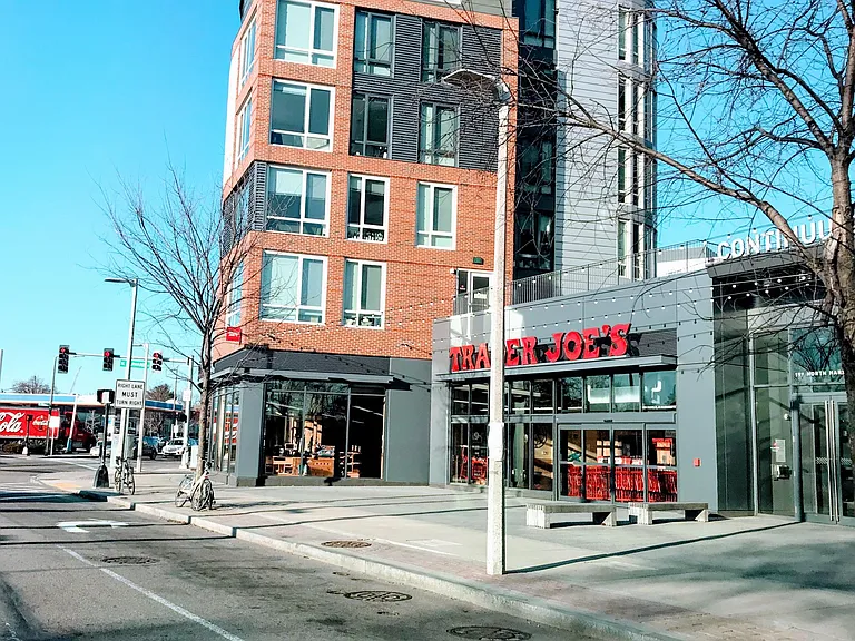 12 Riverdale St — Photo 17