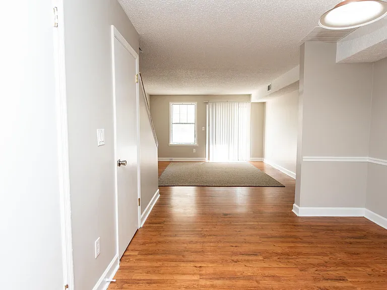 290 Appleby Dr #252 — Photo 10