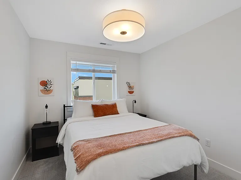 25 E Center St #64 — Photo 7
