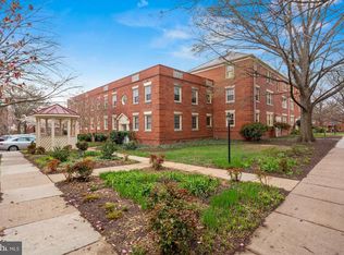 523 Bashford Ln APT 5, Alexandria, VA 22314