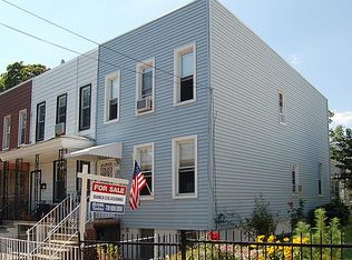 1212 30th Dr, Long Island City, NY 11102