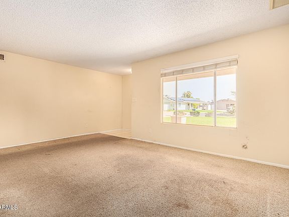 3rd image of 4328 W Sandra Cir