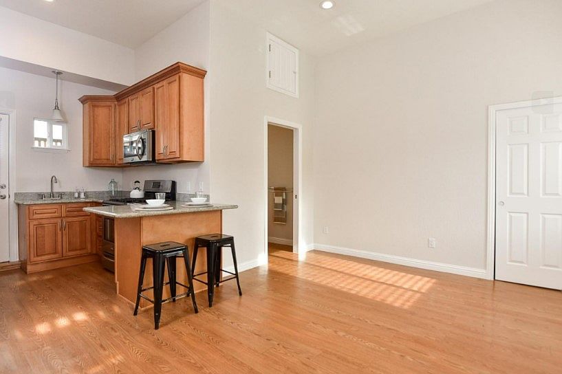 1st image of 675 Hamline St Unit B
