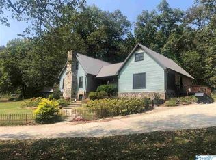 2066 Pleasant Valley Rd, Union Grove, AL 35175