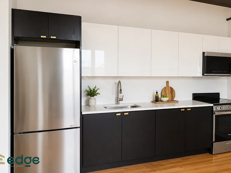 2178 Bergen St #2B — Photo 2