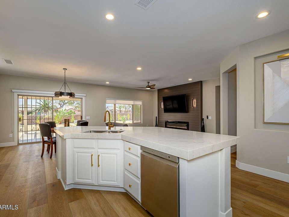 1st image of 16259 W DESERT WINDS Drive