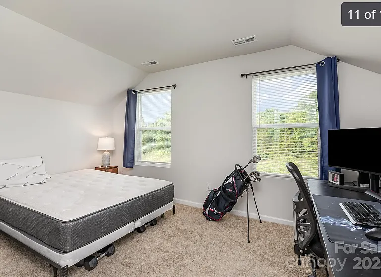218 Canina Ln — Photo 9