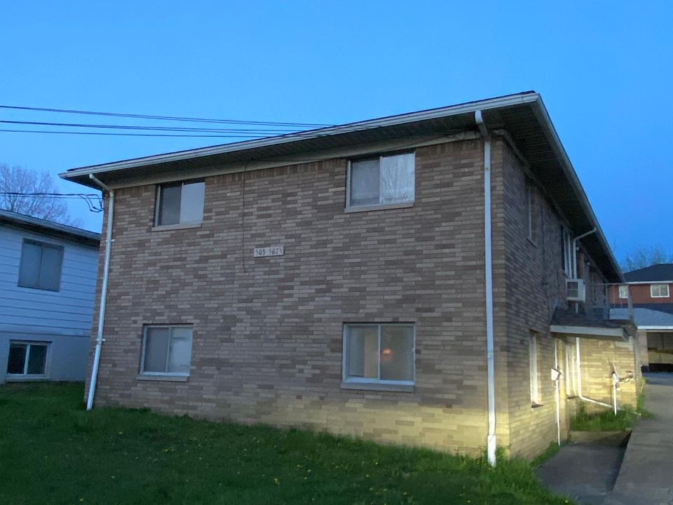 1st image of 507 Zahn Dr #1/2