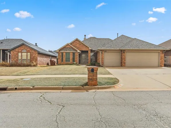 404 NW 140th St, Edmond, OK 73013
