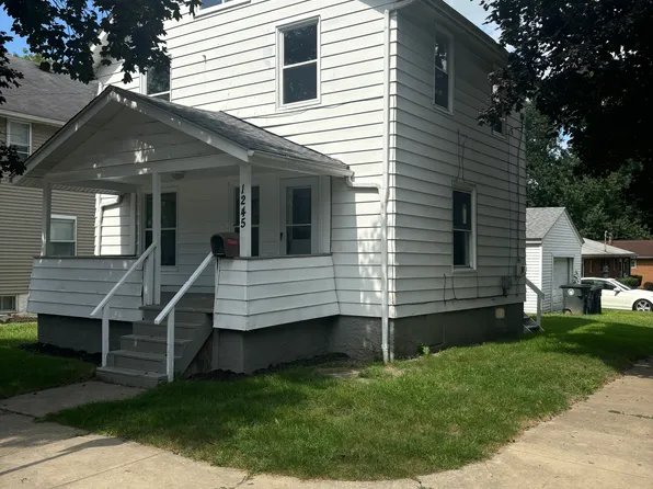 1245 Kansas Ave, Akron, OH 44314