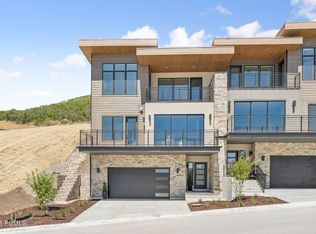 881 E Grizzly Way #75, Hideout, UT 84036