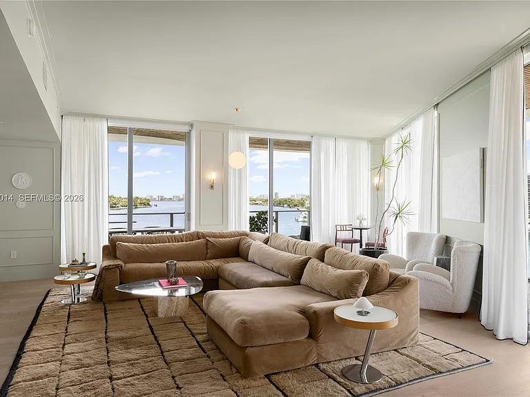 6800 Indian Creek Dr #4D — Photo 16