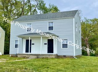 9548 Charlotte St, Kansas City, MO 64131