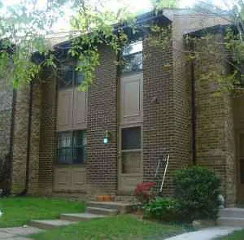 2054 Headlands Cir Photo 1