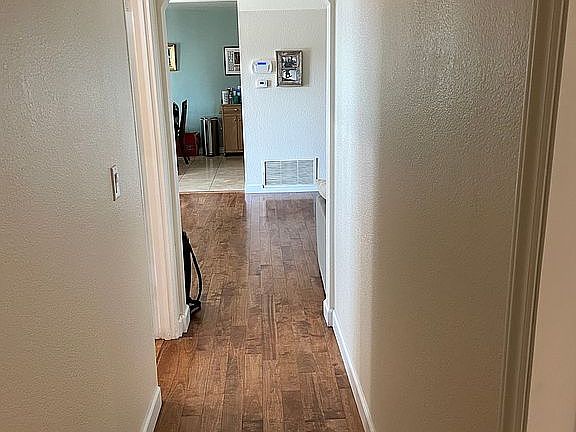3rd image of 364 E Nubia St