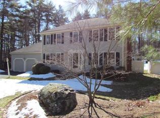 6 Carriage Hill Rd, Northborough, MA 01532