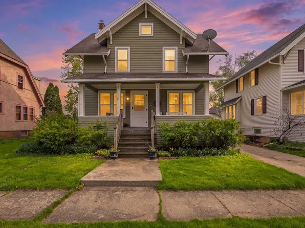 14 Howard Ave, Fond Du Lac, WI 54935