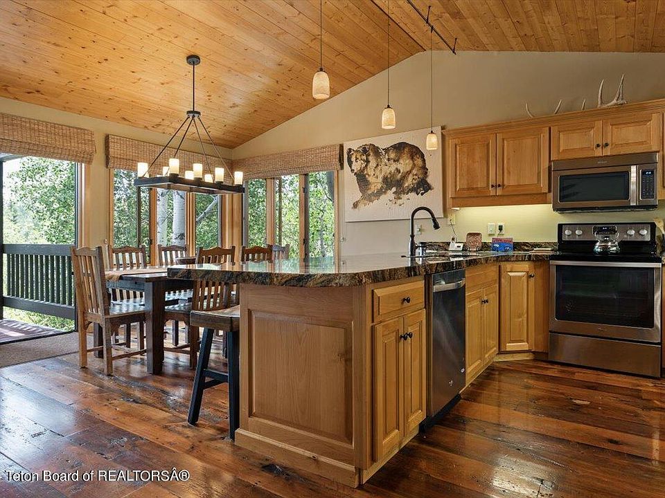 1st image of 3940 N Pond Dr #13