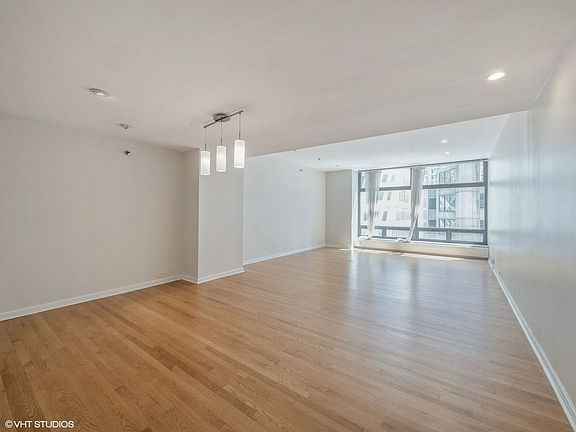 2nd image of 680 N Lake Shore Dr APT 715