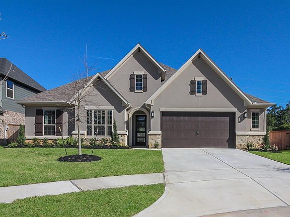 The Brynlee II E Exterior