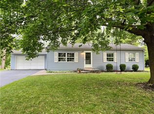 190 Wildflower Dr, Rochester, NY 14623